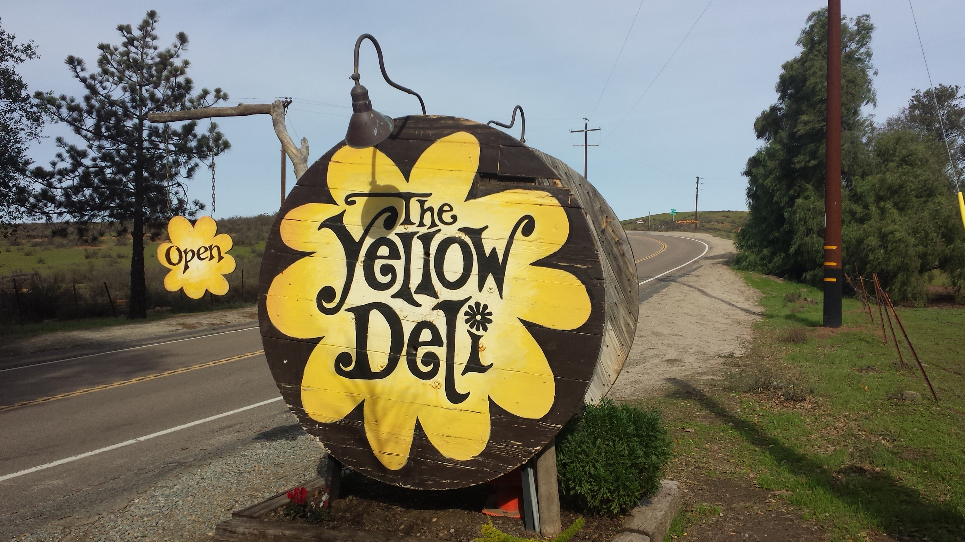The Yellow Deli in Valley Center