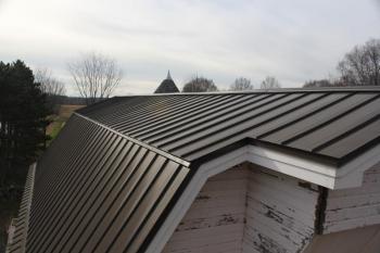 Barn roof